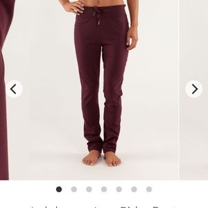 Lululemon-Low Rider Pant-Bordeax Drama-NWT-Sz 6